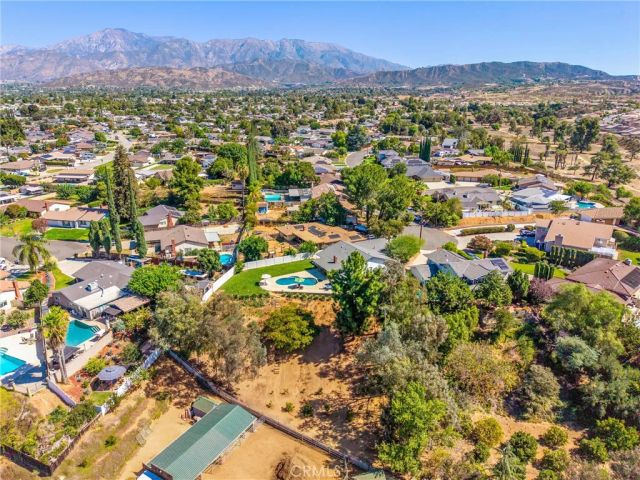 360 Canyon View, Calimesa, CA 92320