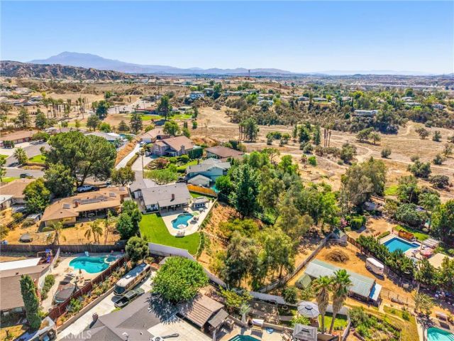360 Canyon View, Calimesa, CA 92320