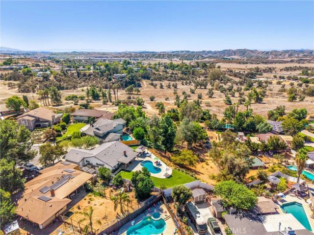 360 Canyon View, Calimesa, CA 92320