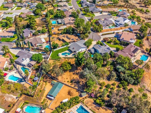 360 Canyon View, Calimesa, CA 92320