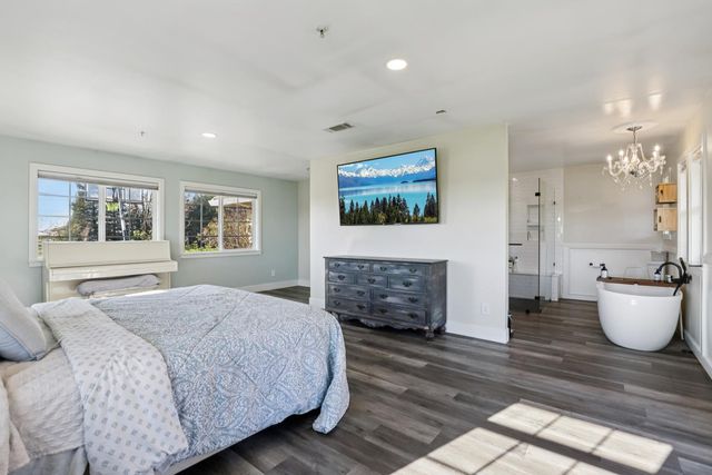 11213 Colony Rd, Wilton, CA 95693