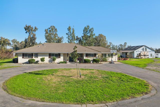 11213 Colony Rd, Wilton, CA 95693
