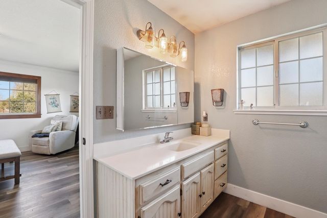 11213 Colony Rd, Wilton, CA 95693