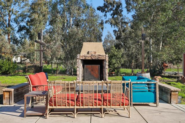 11213 Colony Rd, Wilton, CA 95693