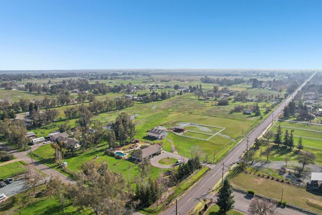 11213 Colony Rd, Wilton, CA 95693