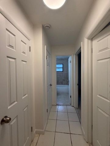 500 NW 8th Court, Boynton Beach, FL 33426