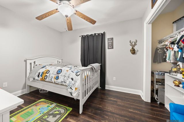 628 S Oleana Dr, Gonzales, LA 70737