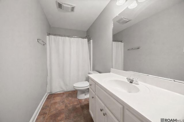 628 S Oleana Dr, Gonzales, LA 70737