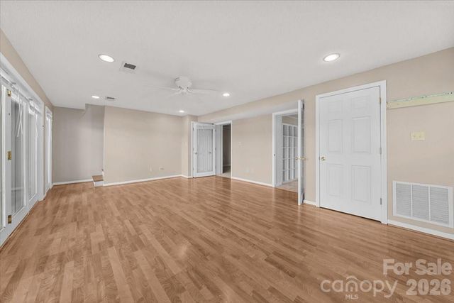 330 Hillview Drive, Lexington, NC 27292