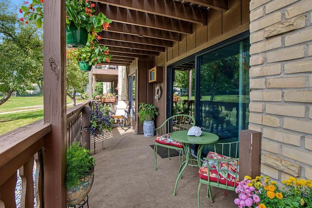 3421 Kent Street 407, Shoreview, MN 55126