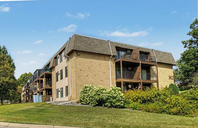 3421 Kent Street 407, Shoreview, MN 55126