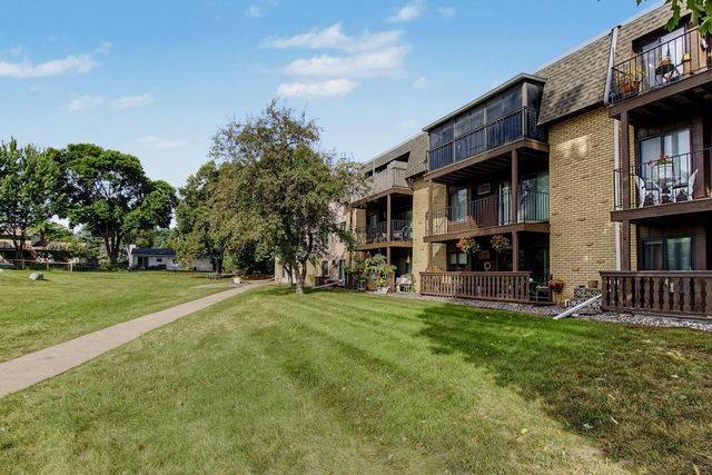 3421 Kent Street 407, Shoreview, MN 55126