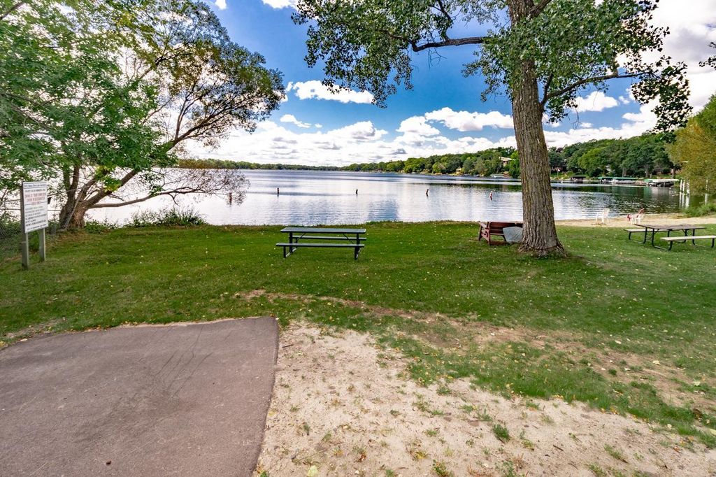 3421 Kent Street 407, Shoreview, MN 55126 — photo 5