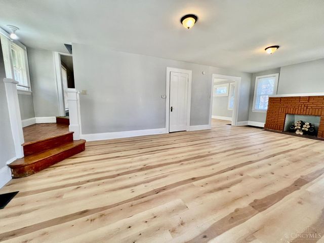 1301 Carolina Avenue, Cincinnati, OH 45237