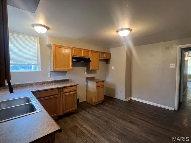 5109 Cote Brilliante Avenue, St Louis, MO 63113