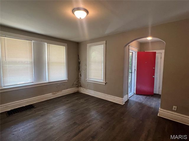 5109 Cote Brilliante Avenue, St Louis, MO 63113