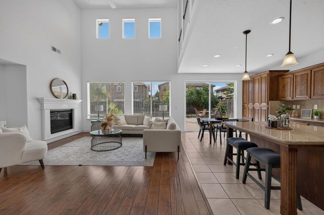 12402 Canyonlands Dr, Rancho Cordova, CA 95742