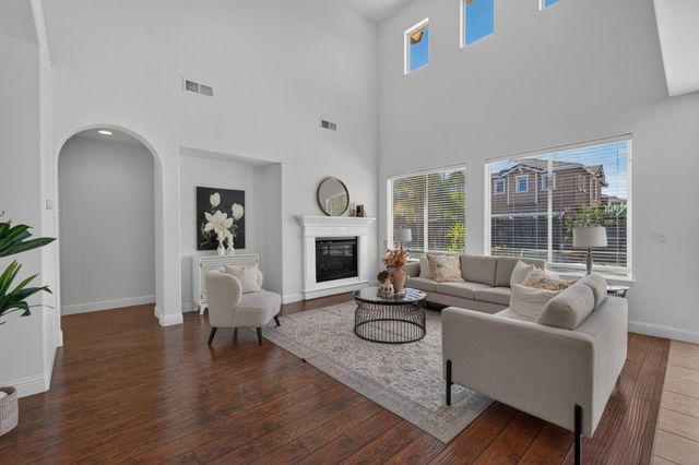 12402 Canyonlands Dr, Rancho Cordova, CA 95742