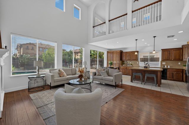 12402 Canyonlands Dr, Rancho Cordova, CA 95742