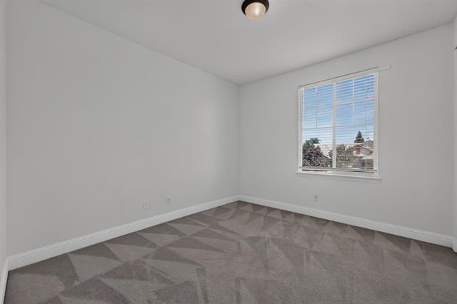 12402 Canyonlands Dr, Rancho Cordova, CA 95742
