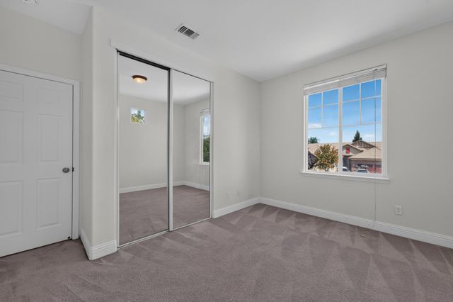 12402 Canyonlands Dr, Rancho Cordova, CA 95742