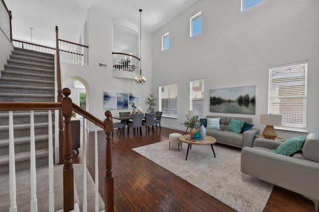 12402 Canyonlands Dr, Rancho Cordova, CA 95742