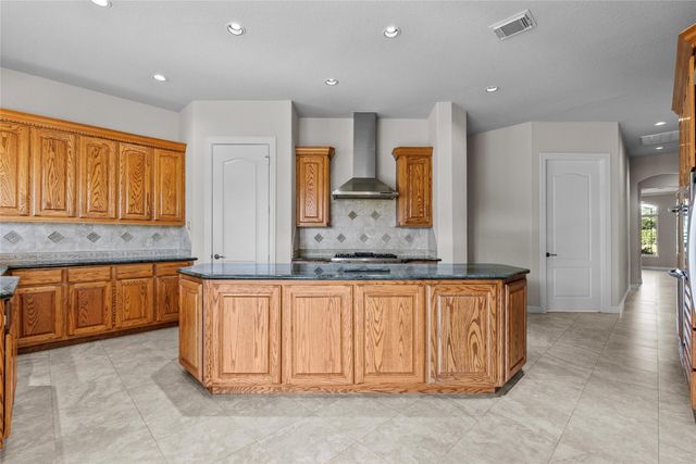 4411 Champions Court, League City, TX 77573