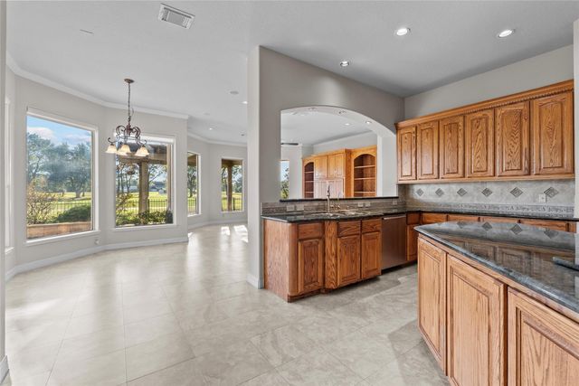 4411 Champions Court, League City, TX 77573