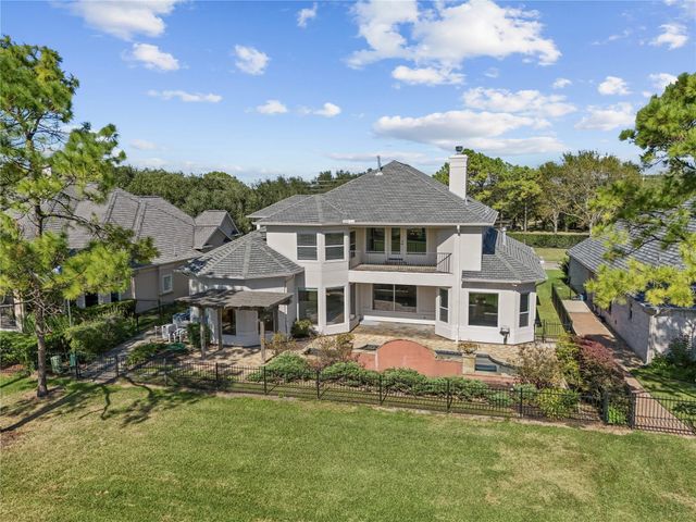 4411 Champions Court, League City, TX 77573