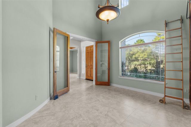 4411 Champions Court, League City, TX 77573