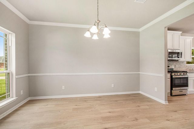 2239 Lakewood Drive, West Columbia, TX 77486