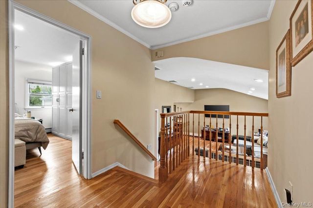 56 Middle Lane, Jericho, NY 11753