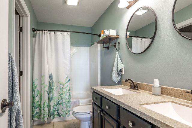 139 Wolf Trail, Hollister, MO 65672
