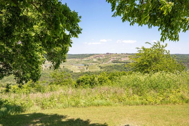 139 Wolf Trail, Hollister, MO 65672