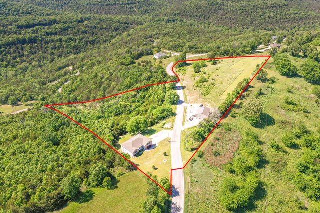 139 Wolf Trail, Hollister, MO 65672