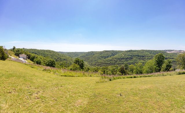 139 Wolf Trail, Hollister, MO 65672