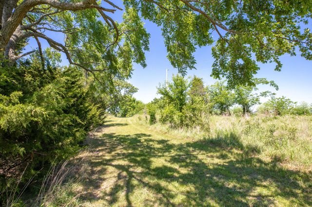139 Wolf Trail, Hollister, MO 65672