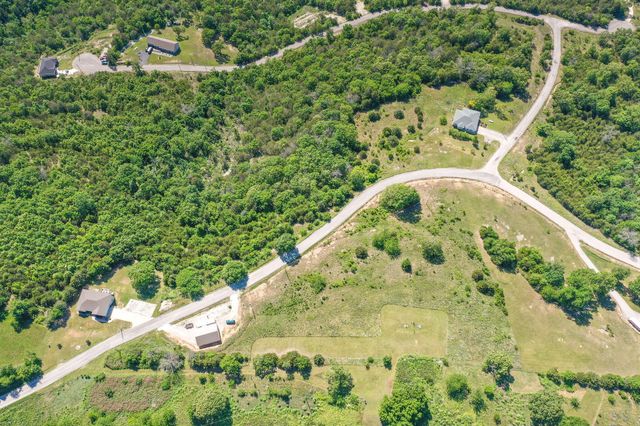 139 Wolf Trail, Hollister, MO 65672