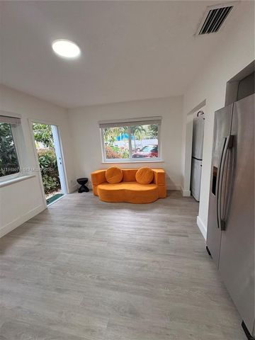 675 NE 159th St 0, Miami, FL 33162