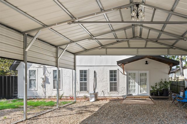 136 Private Road 7708, Emory, TX 75440