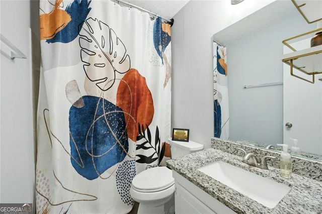 229 Deerfield Drive, Jonesboro, GA 30238
