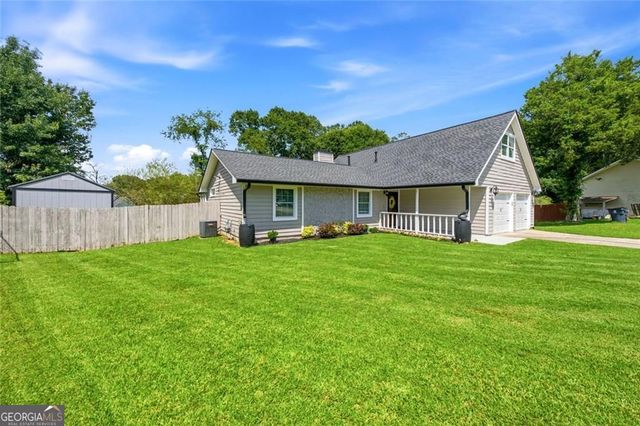 229 Deerfield Drive, Jonesboro, GA 30238