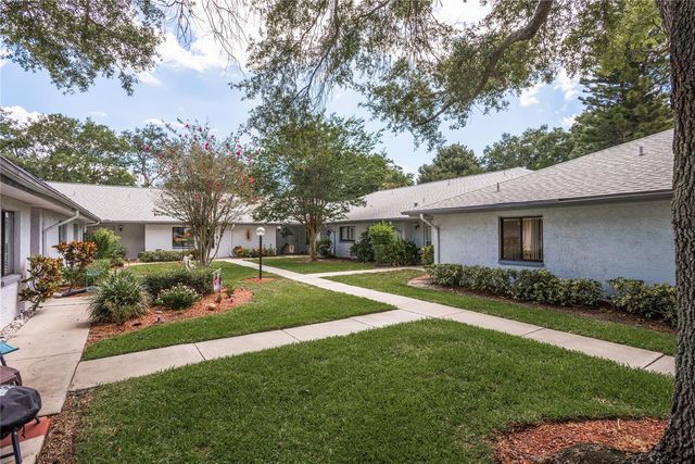 2713 COUNTRYSIDE BOULEVARD 108, Clearwater, FL 33761