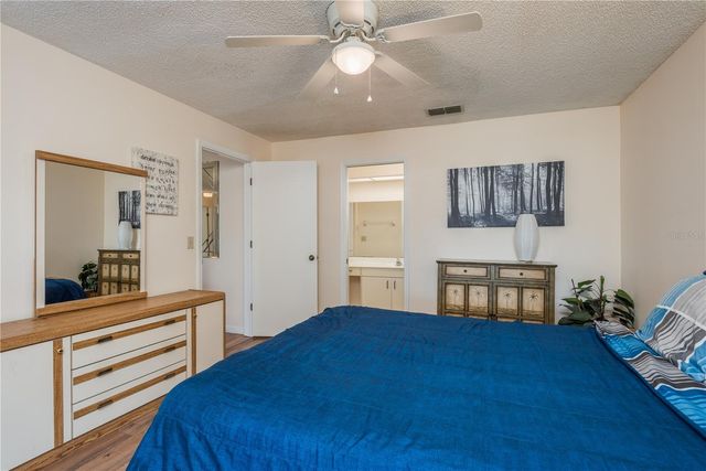 2713 COUNTRYSIDE BOULEVARD 108, Clearwater, FL 33761