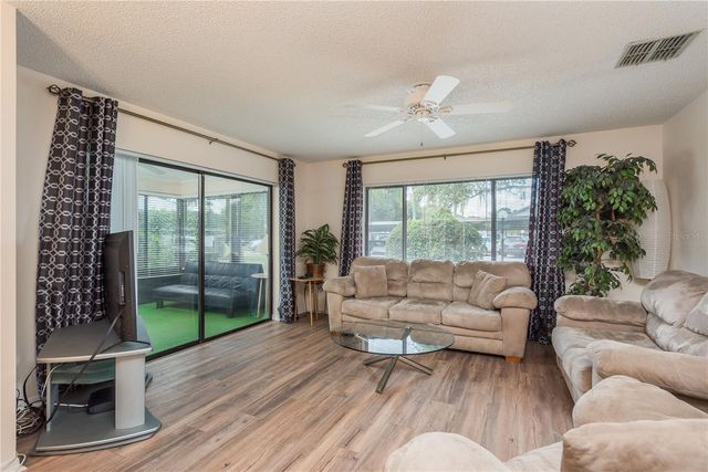 2713 COUNTRYSIDE BOULEVARD 108, Clearwater, FL 33761