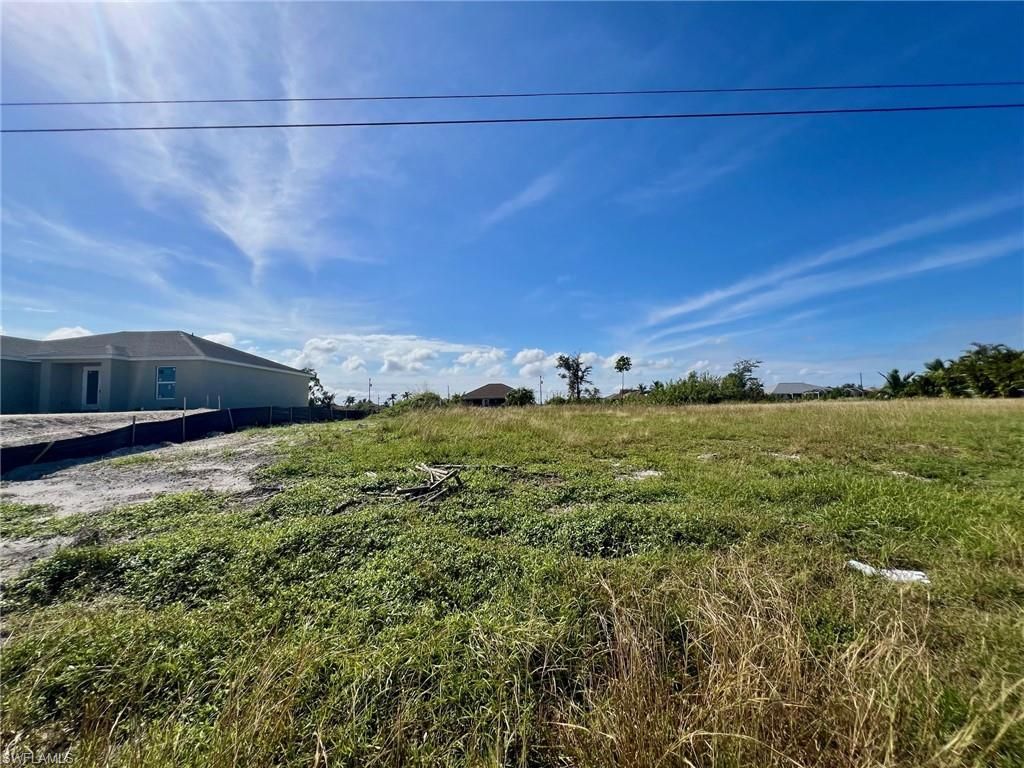 504 NW 20th ST, CAPE CORAL, FL 33993 — photo 2
