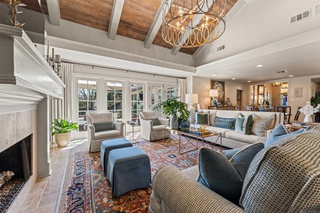 3161 Svendson Dr, Baton Rouge, LA 70809