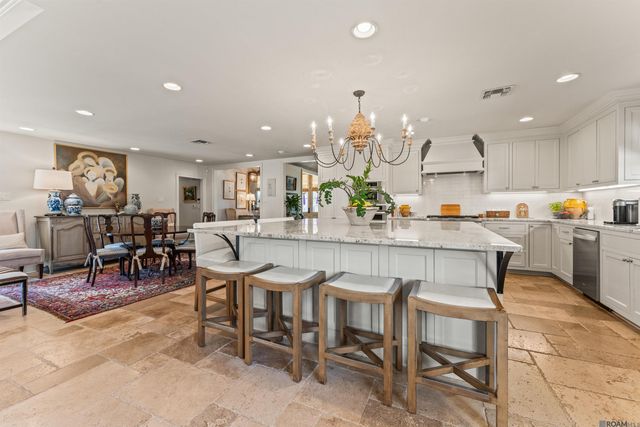 3161 Svendson Dr, Baton Rouge, LA 70809