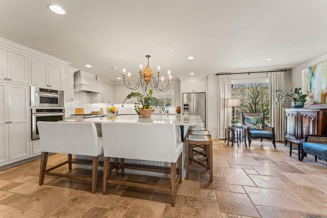 3161 Svendson Dr, Baton Rouge, LA 70809