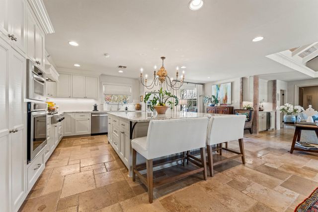 3161 Svendson Dr, Baton Rouge, LA 70809